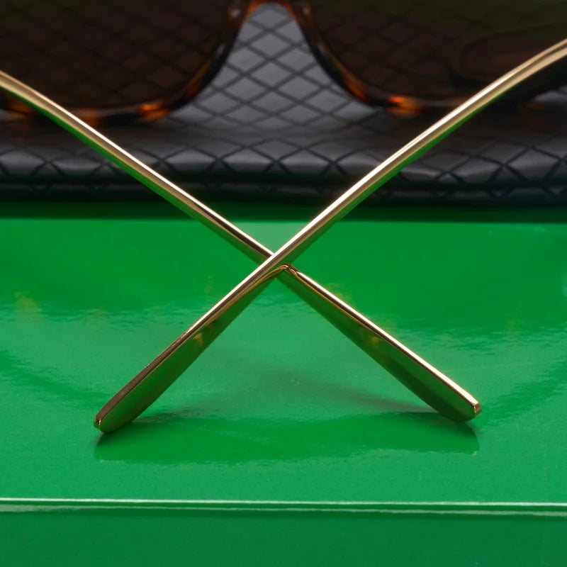 CatÉlite Shades Sunglasses