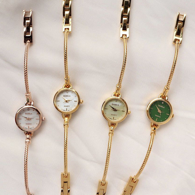Retro Small Golden Quartz Women's Watch