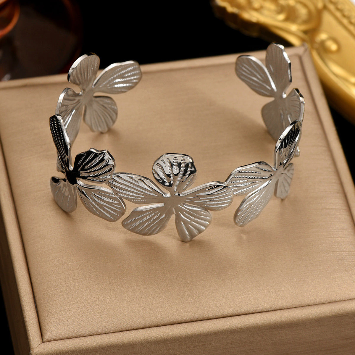 Lxalry 18K Gold Plated Stainless Steel Floral Carved Mirror Bracelet
