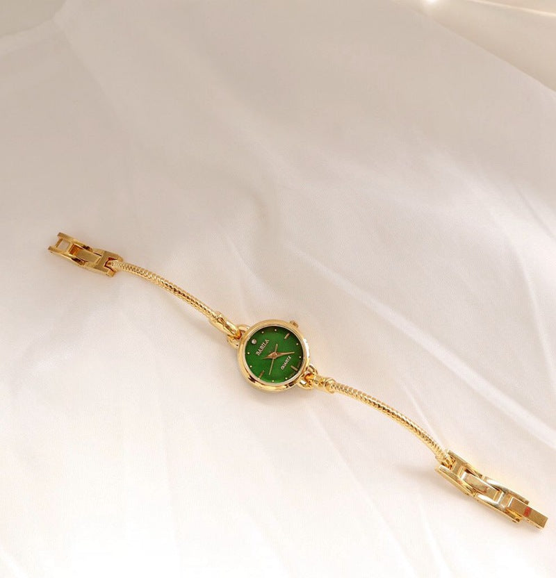 Retro Small Golden Quartz Women's Watch